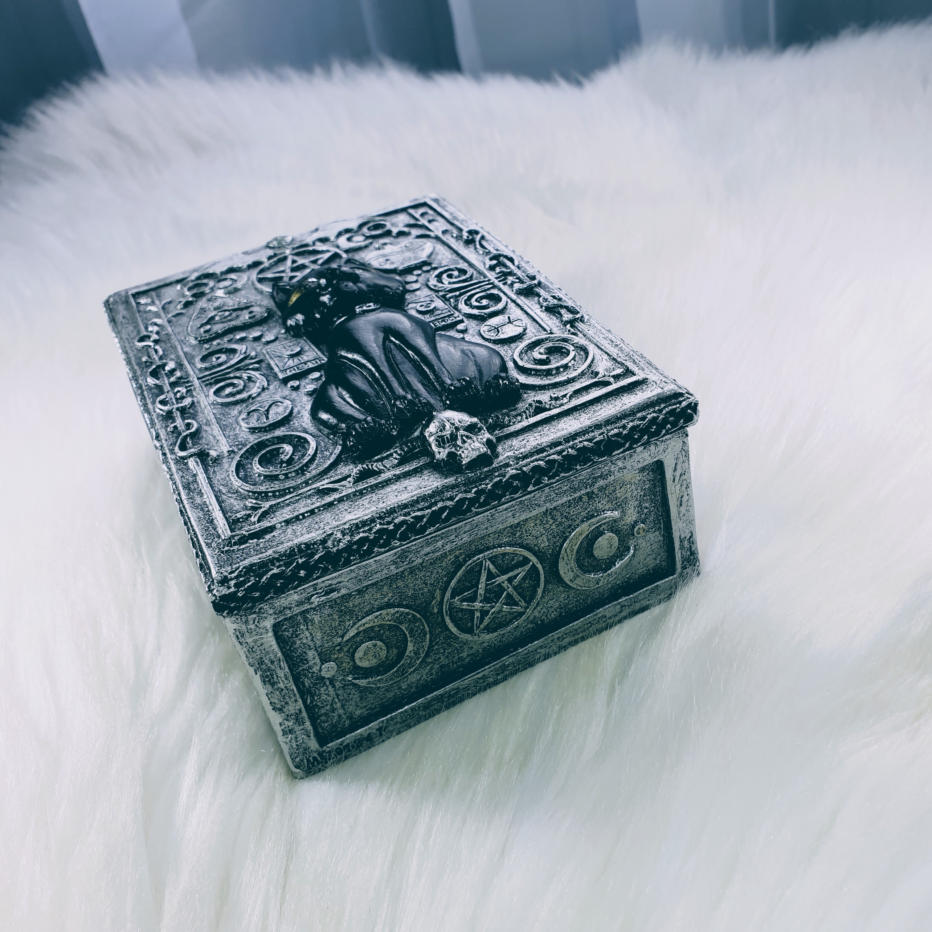 Mystical Cat Box